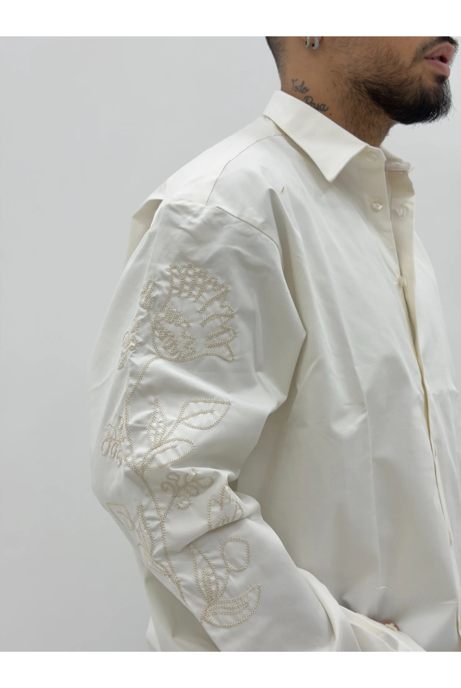 Camicia HASU Ricamo - Image 7