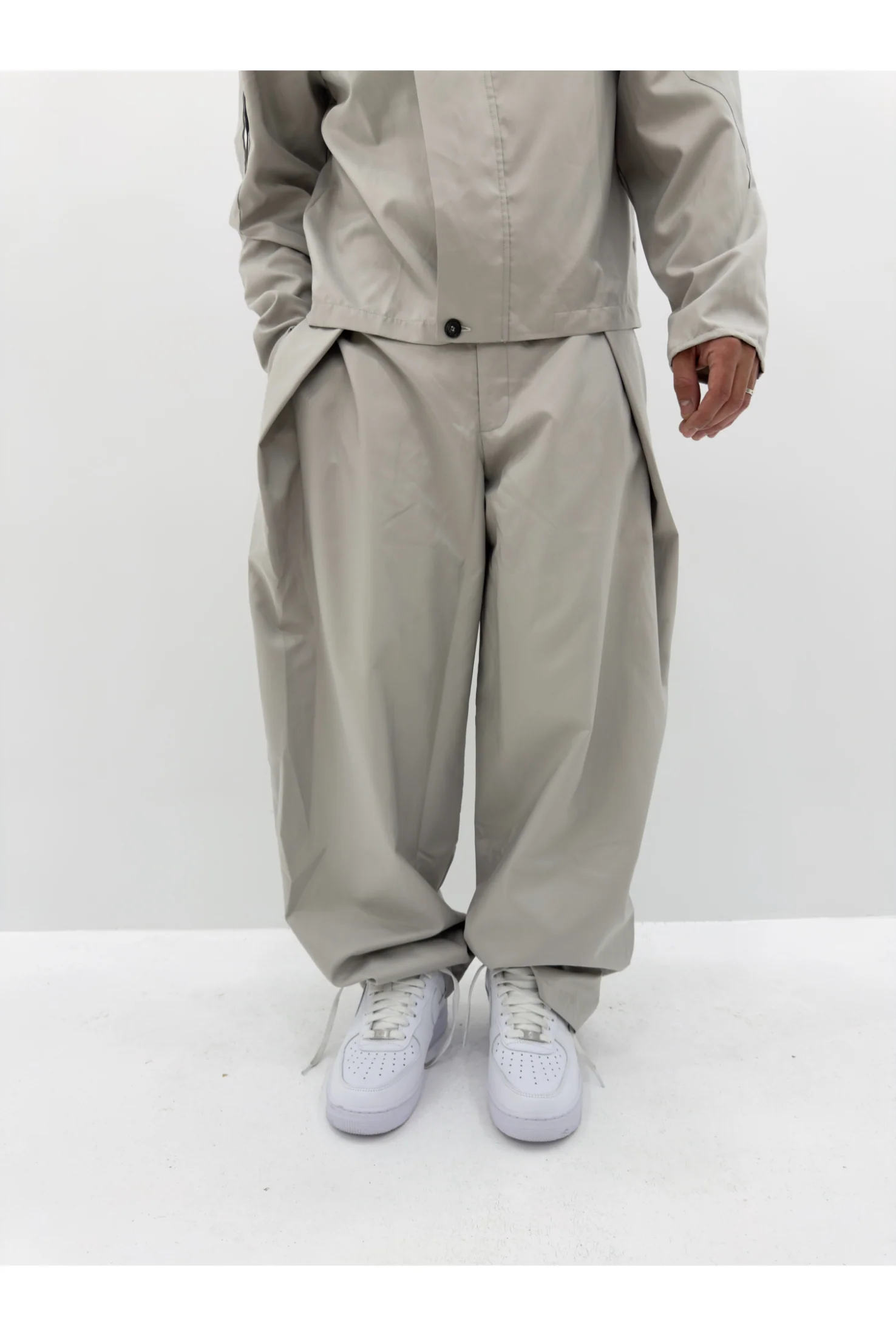 Coordianto BLACK CIRCUS botton - Image 12