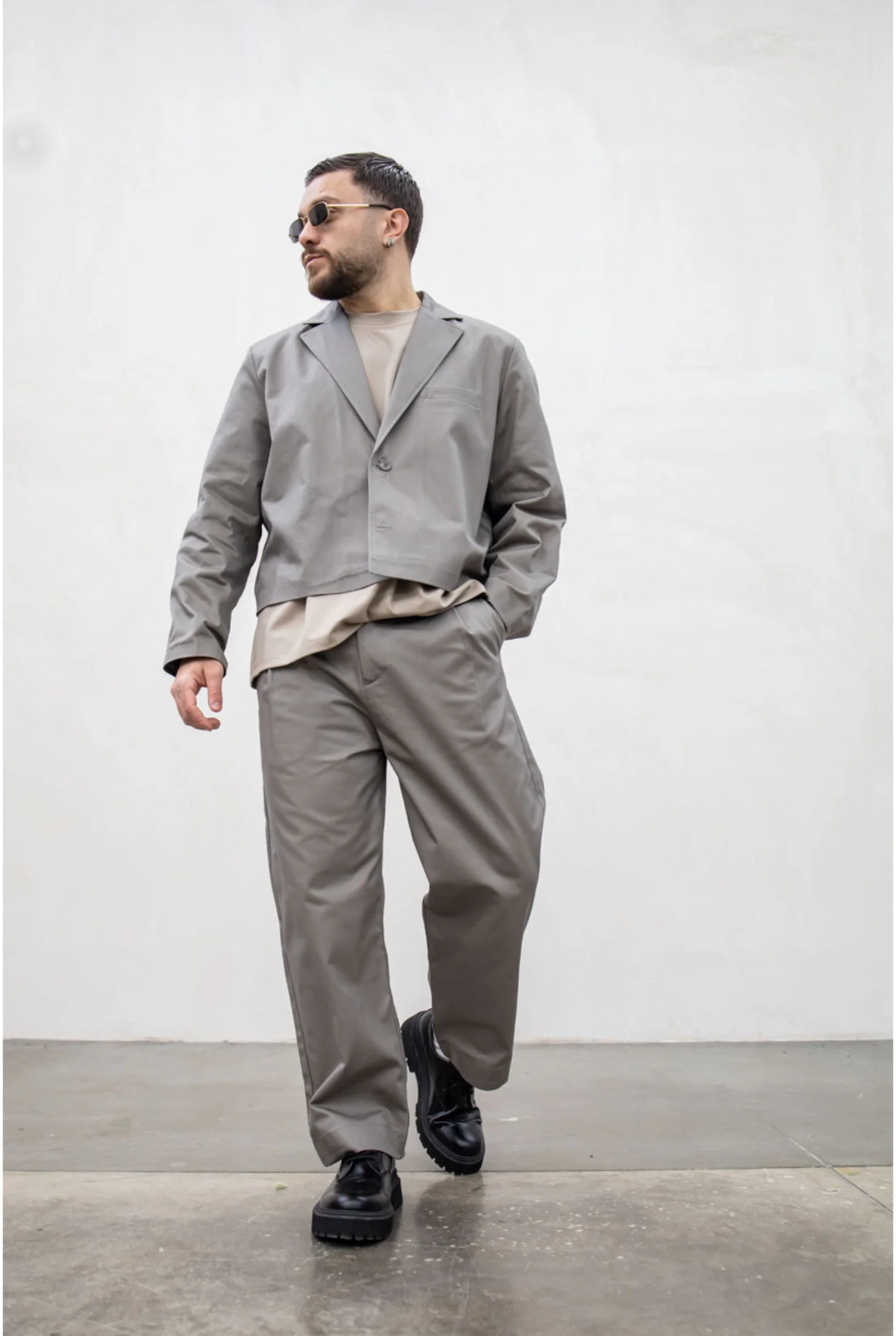 Giacca boxy PRESENT DAY bull (vari colori ) - Image 3