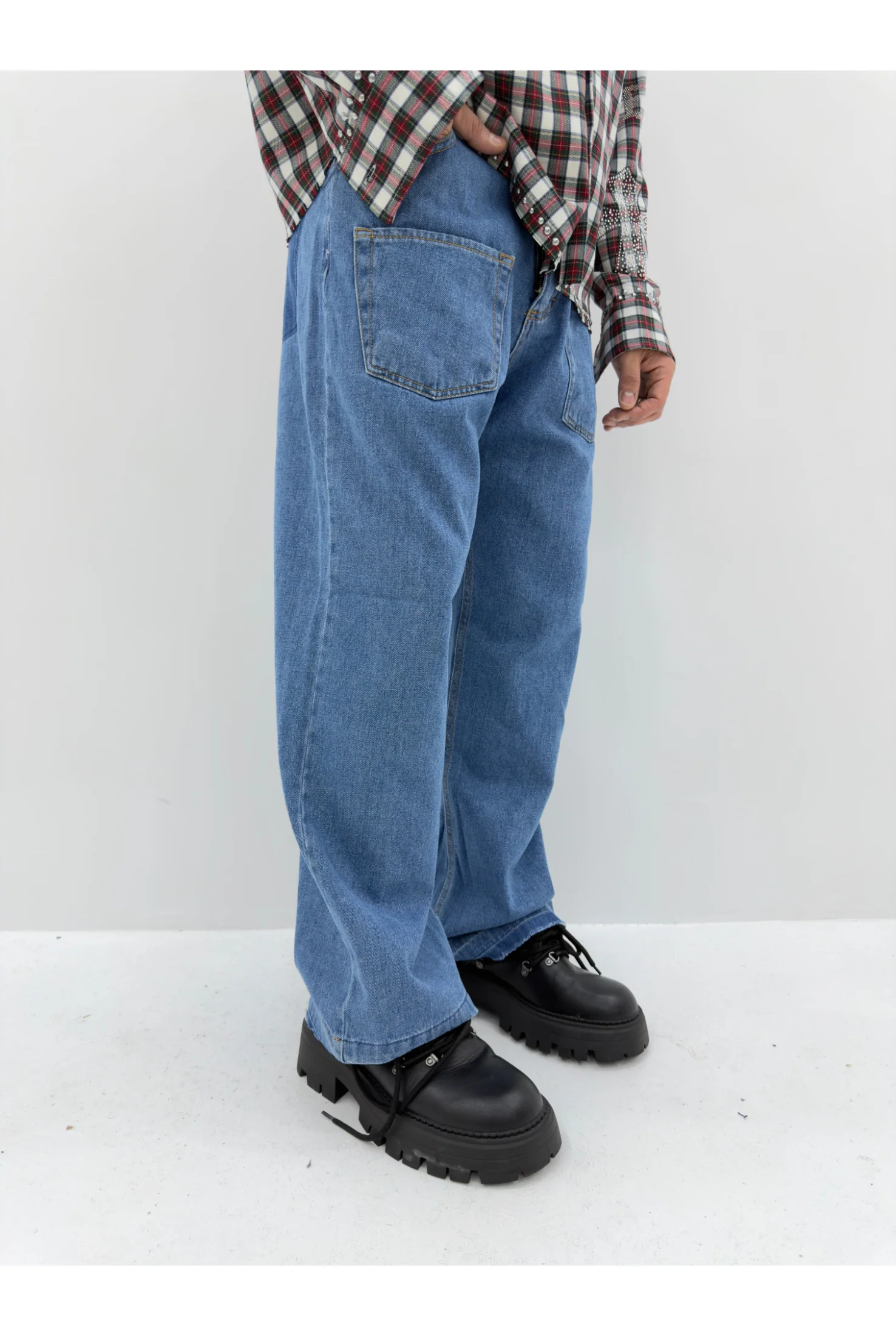 Jeans HYDO Dakota task - Image 2