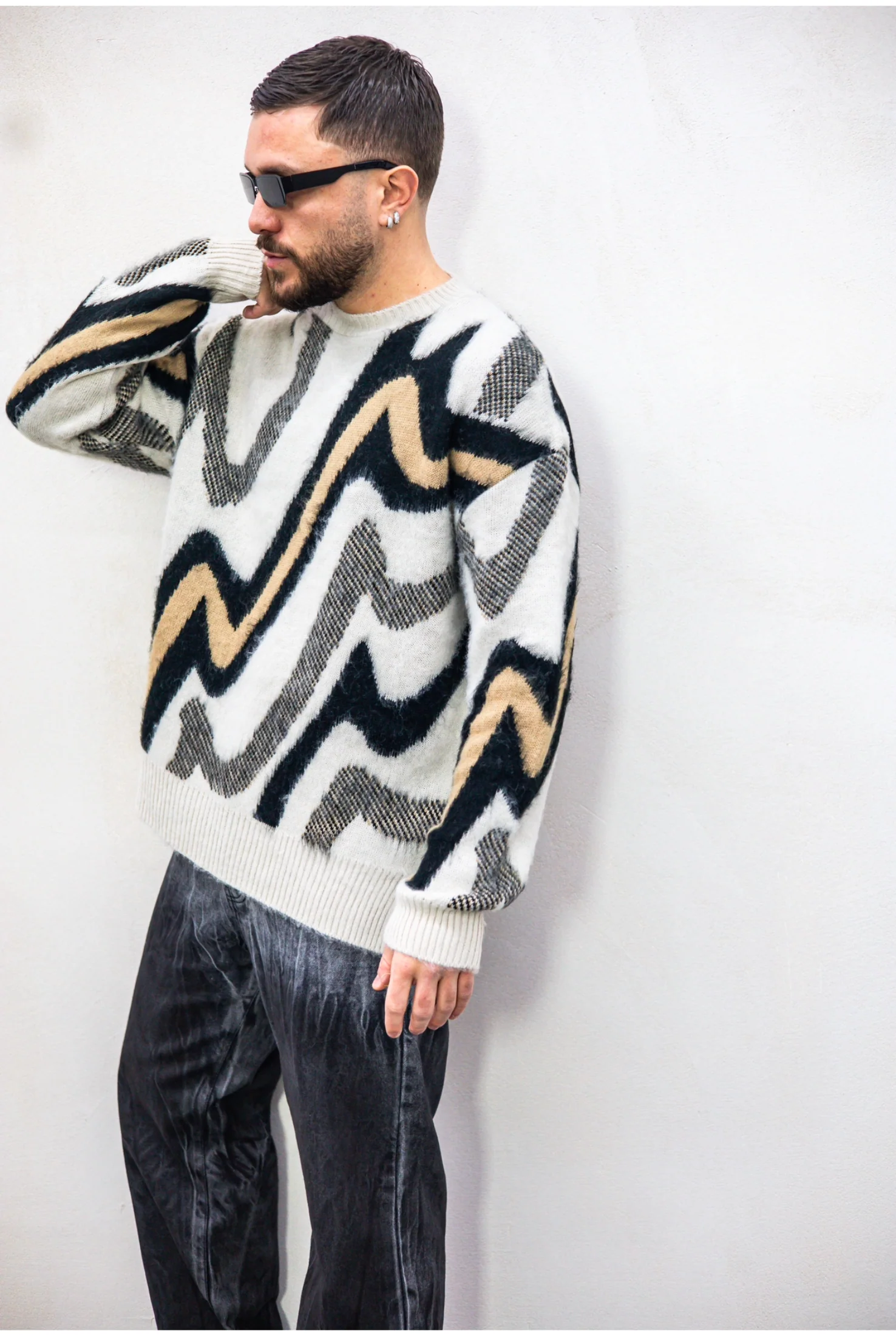 Maglione Tokyo fantasy 3 colori - Image 9