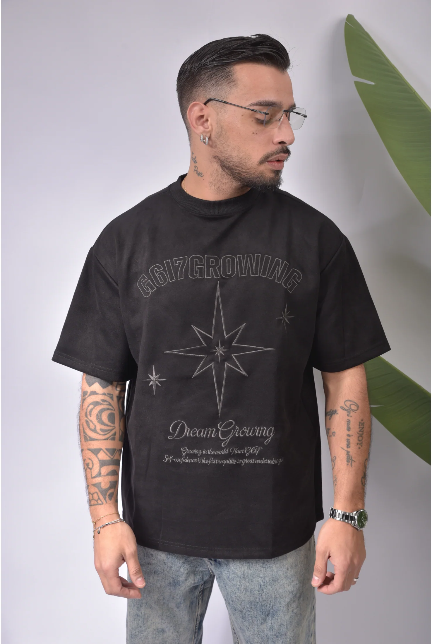 T-shirt GROWING Black