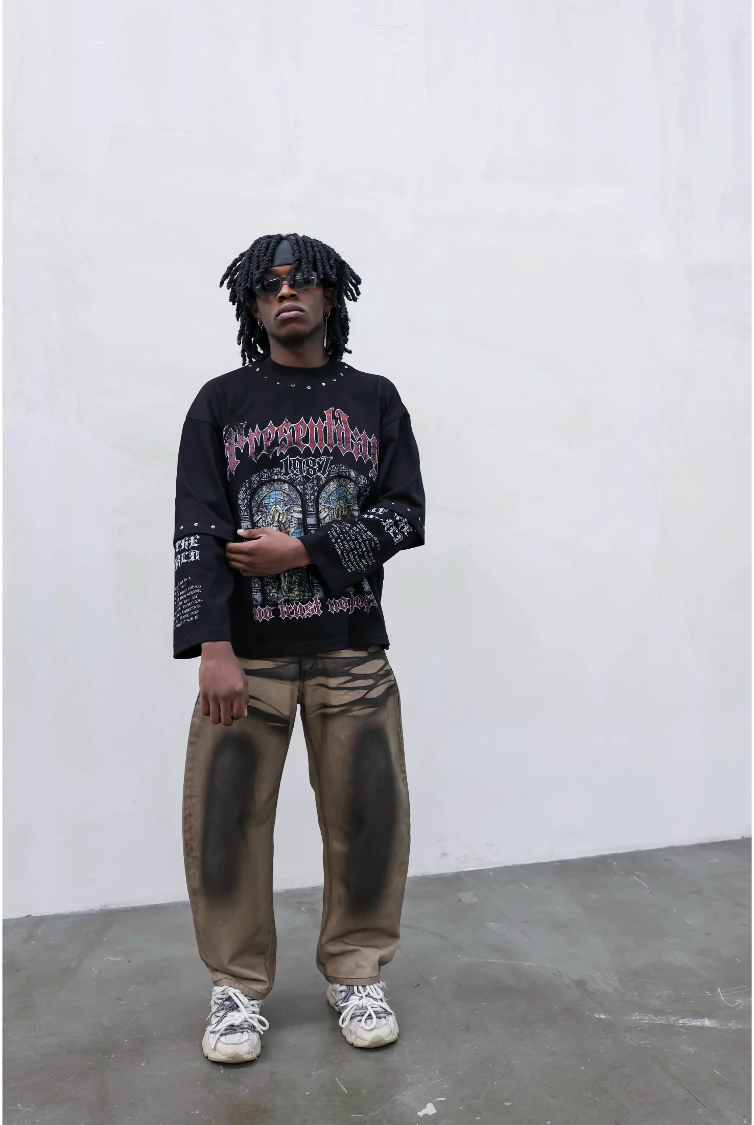 T-shirt TOKYO long sleeve no trust - Image 9