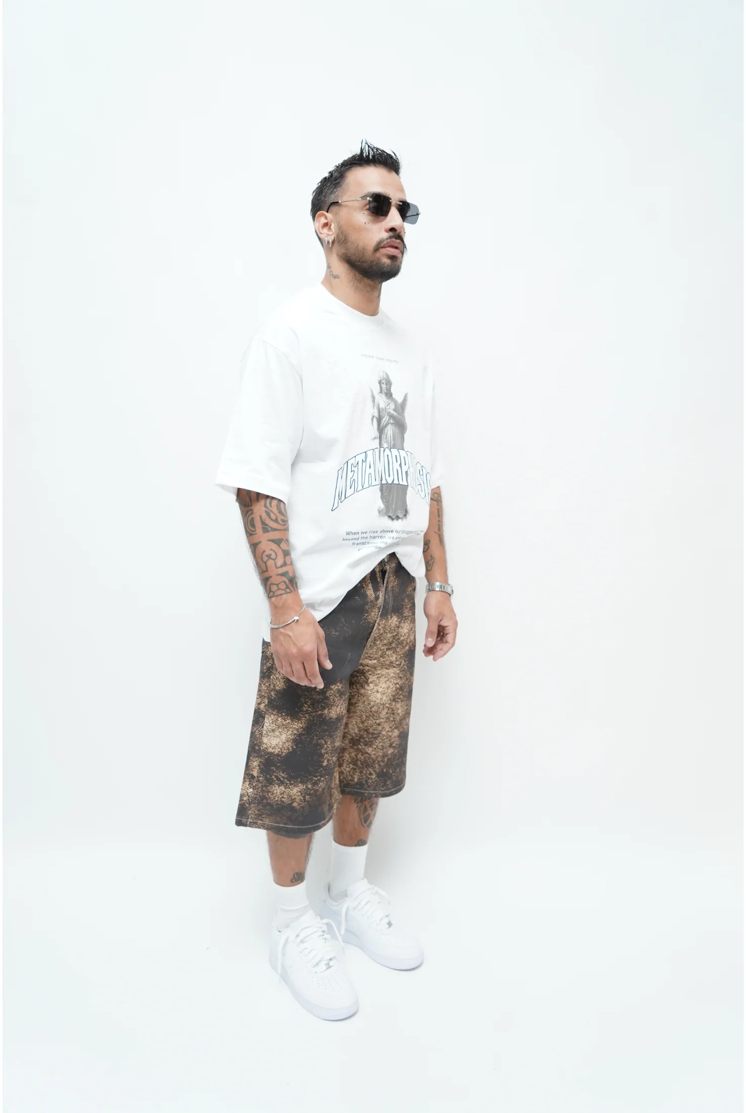 T-shirt TOKYO stampa Metamorphosis - Image 6